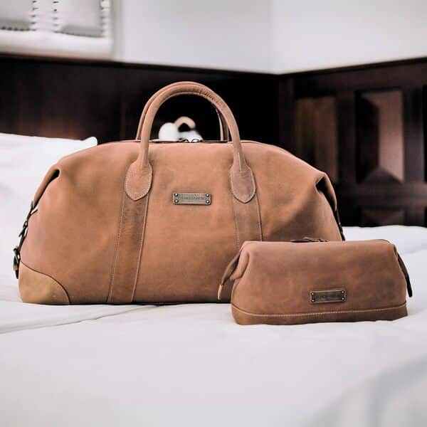 DRAKENSBERG Set/2 de Sac De Voyage 'David' et Trousse De Toilette 'Ben' - kit de Voyage en Cuir pour Homme, Vintage Design - Marron-Havane, DR-SET-903