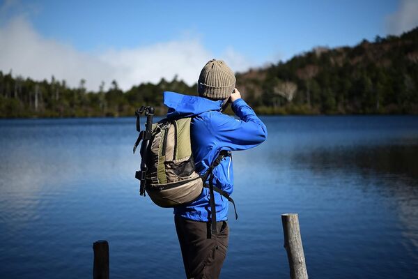 NIKON COOLPIX P950 Zoom 83x écran orientable 4K/UHD 30 i/s Noir