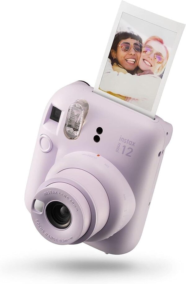Fujifilm instax Mini Appareil Photo instantané 12, Exposition Automatique avec Objectif Selfie intégré, Violet Lilas & Win Films- 86 x 54 mm - 10 Feuilles x 2 Paquets = 20