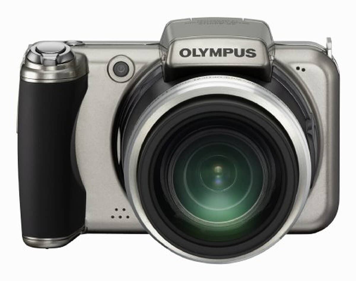 Test de l'Olympus SP-800 UZ : zoom 30x et 14.7 Mpix