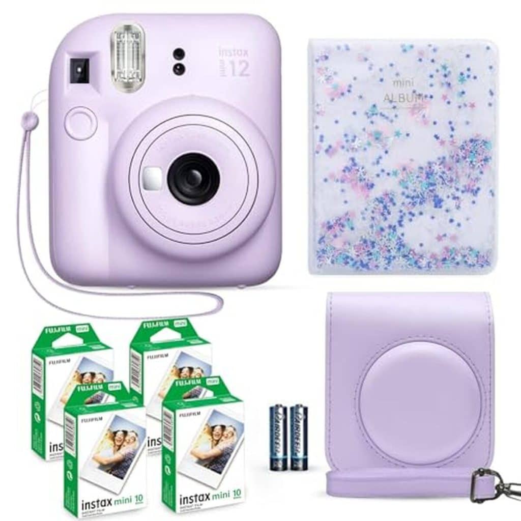 Test Fujifilm Instax Mini 12 Lilas : pack instantané complet