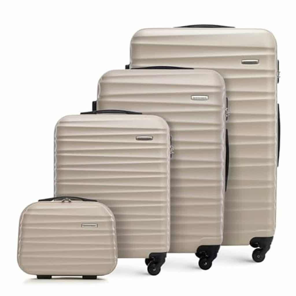 Test : valise à roulettes WITTCHEN Groove Line 4 pièces