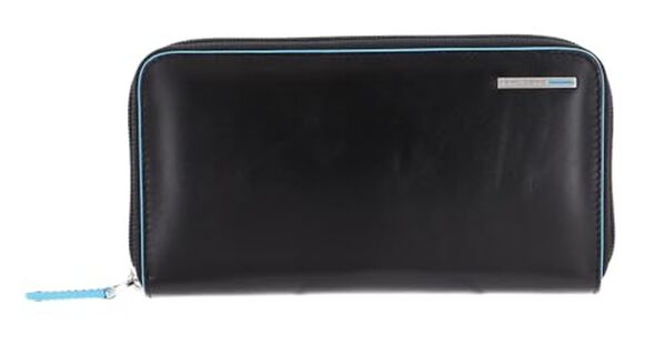 Découvrez l’avis détaillé sur le portefeuille Piquadro pour femme avec 4 soufflets : élégance et fonctionnalité au rendez-vous  ! Avantages et inconvénients, trouvez le modèle parfait pour vous.