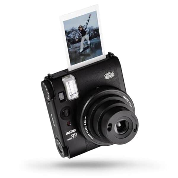 Découvrez l'instax Mini 99 Black de Fujifilm pour capturer vos moments en instantanés créatifs. Explorez les fonctionnalités et choisissez le film qui vous convient.