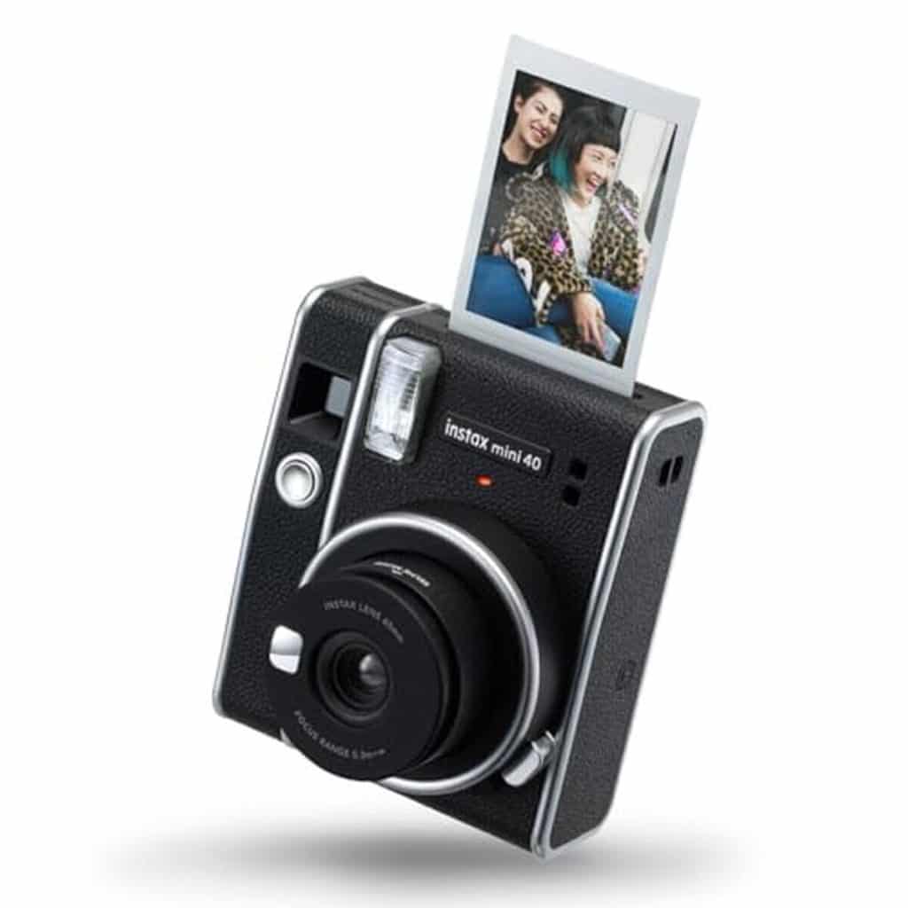 Test de l'instax Mini 40 : l'appareil photo instantané aux multiples atouts