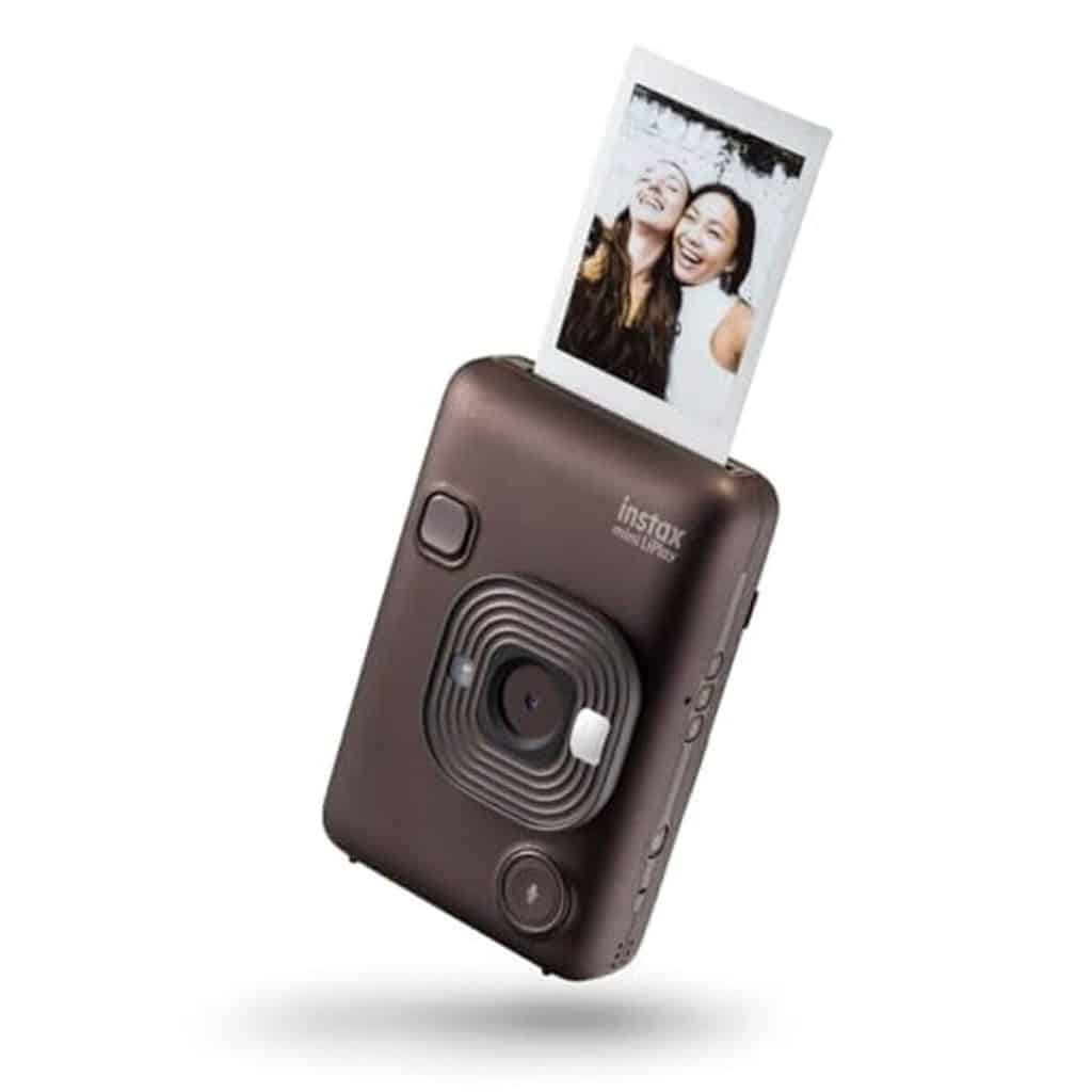 Test instax mini liplay : l'appareil photo hybride à écran lcd