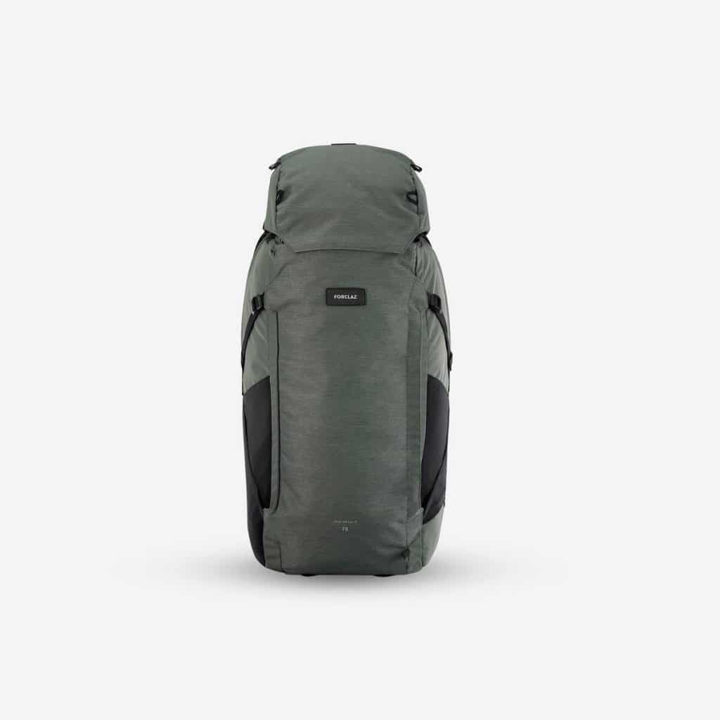 Test du sac à dos de voyage Travel 900 vert kaki de Decathlon